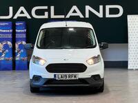 FORD TRANSIT COURIER